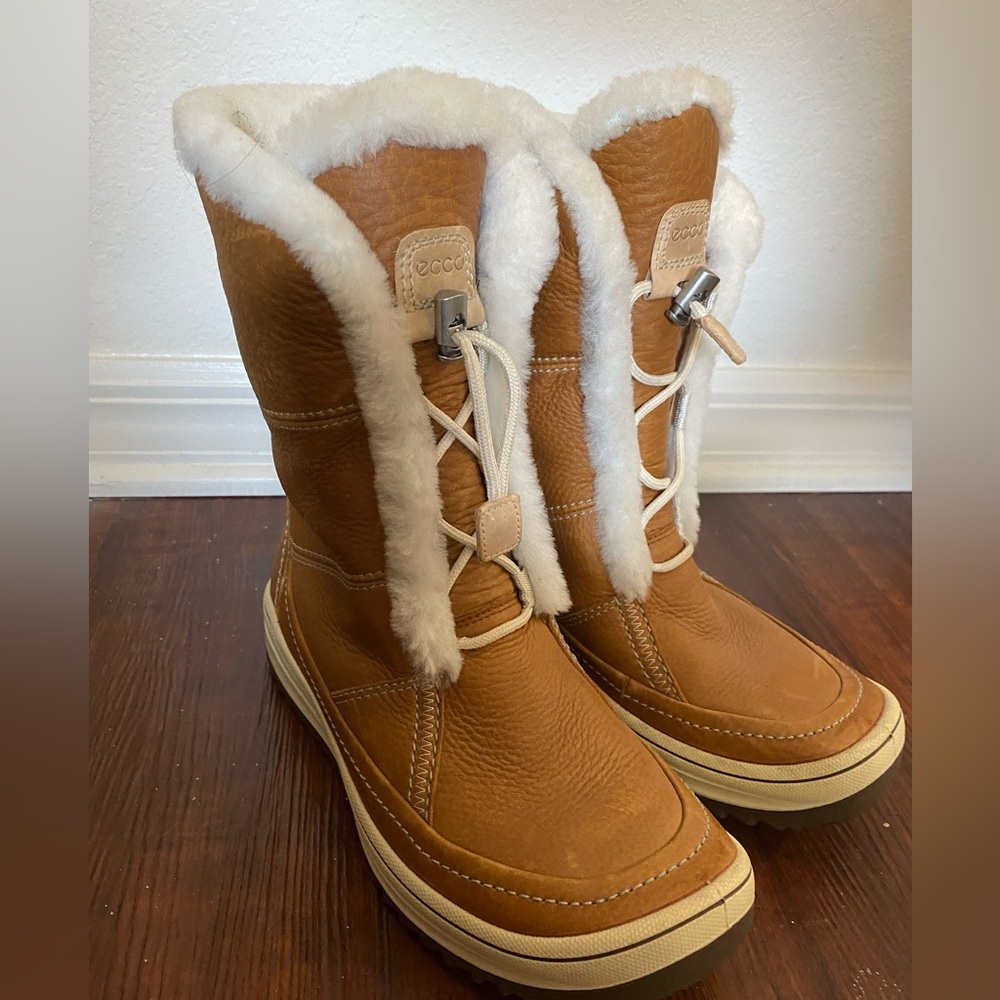 Ecco Shearling Fur winter boots